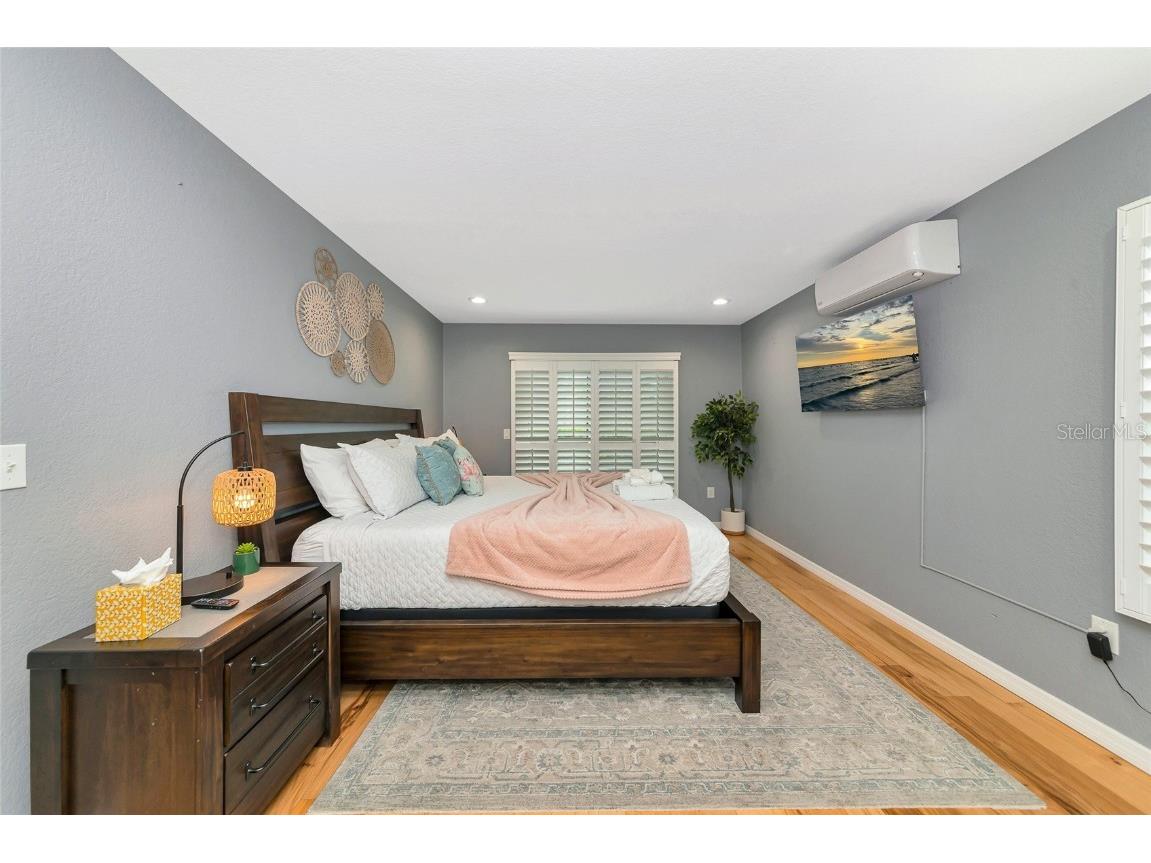 2910 Woodpine Court Sarasota FL 34231 A4665813 image18