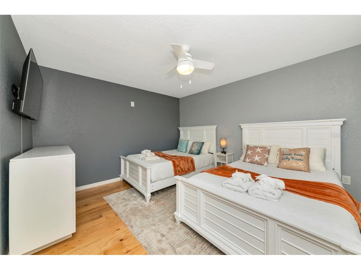 2910 Woodpine Court Sarasota FL 34231 A4665813 image27