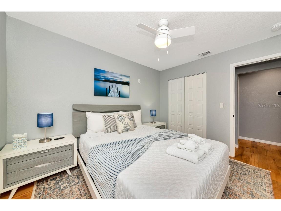 2910 Woodpine Court Sarasota FL 34231 A4665813 image32