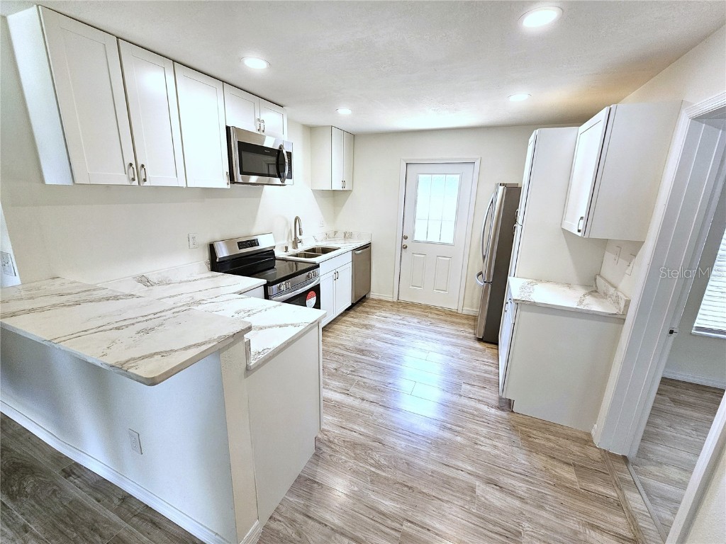 2911 26th Street N Saint Petersburg FL 33713 TB8448207 image10