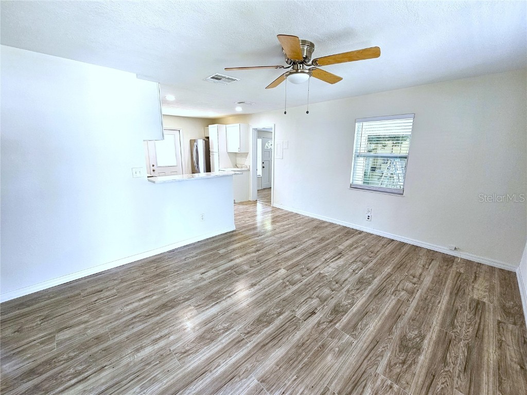 2911 26th Street N Saint Petersburg FL 33713 TB8448207 image6