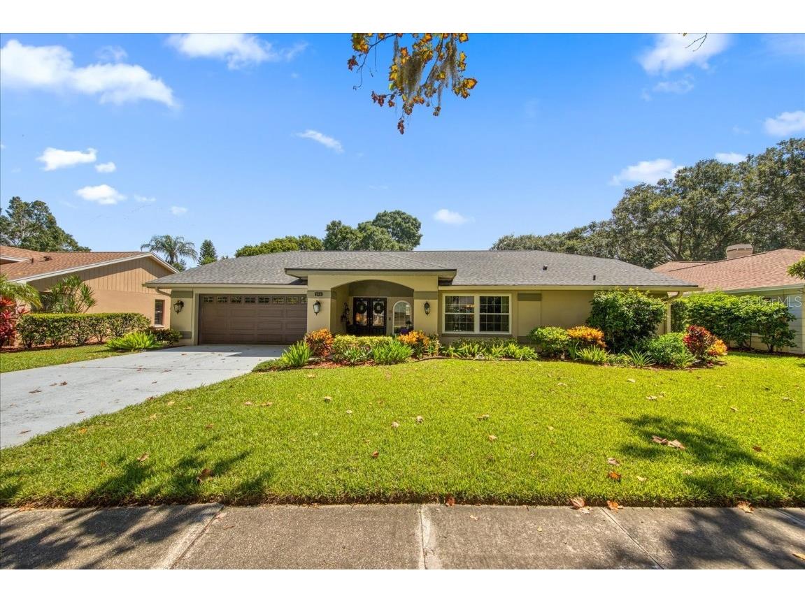 2911 Landing Way Palm Harbor FL 34684 - LAKE TARPON U8213370 image1