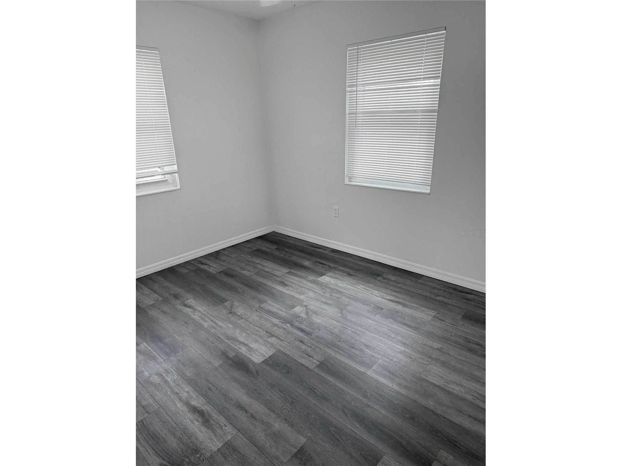 2911 Pafko Drive Sarasota FL 34232 A4688619 image13