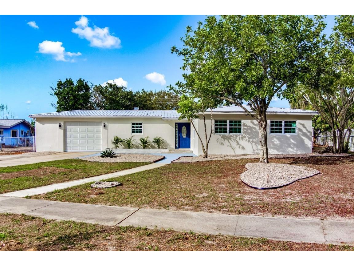 2911 Sailfish Street NE Palm Bay FL 32905 - TURKEY CREEK O6239757 image1