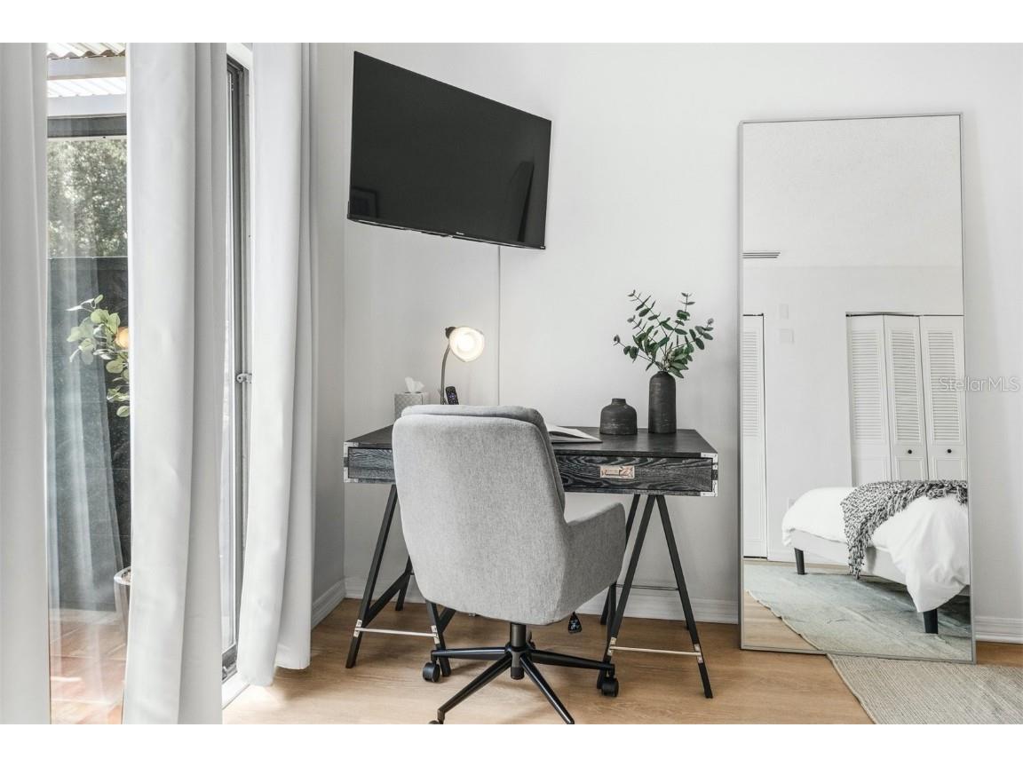 2911 Woodpine Court Sarasota FL 34231 W7881796 image26