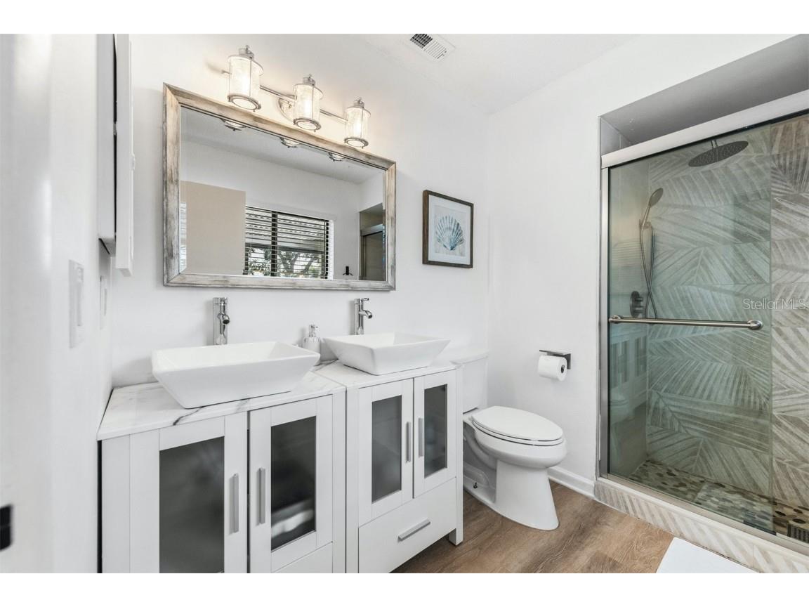 2911 Woodpine Court Sarasota FL 34231 W7881796 image27