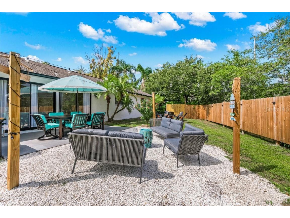 2911 Woodpine Court Sarasota FL 34231 W7881796 image49