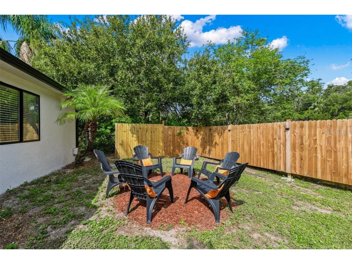 2911 Woodpine Court Sarasota FL 34231 W7881796 image50