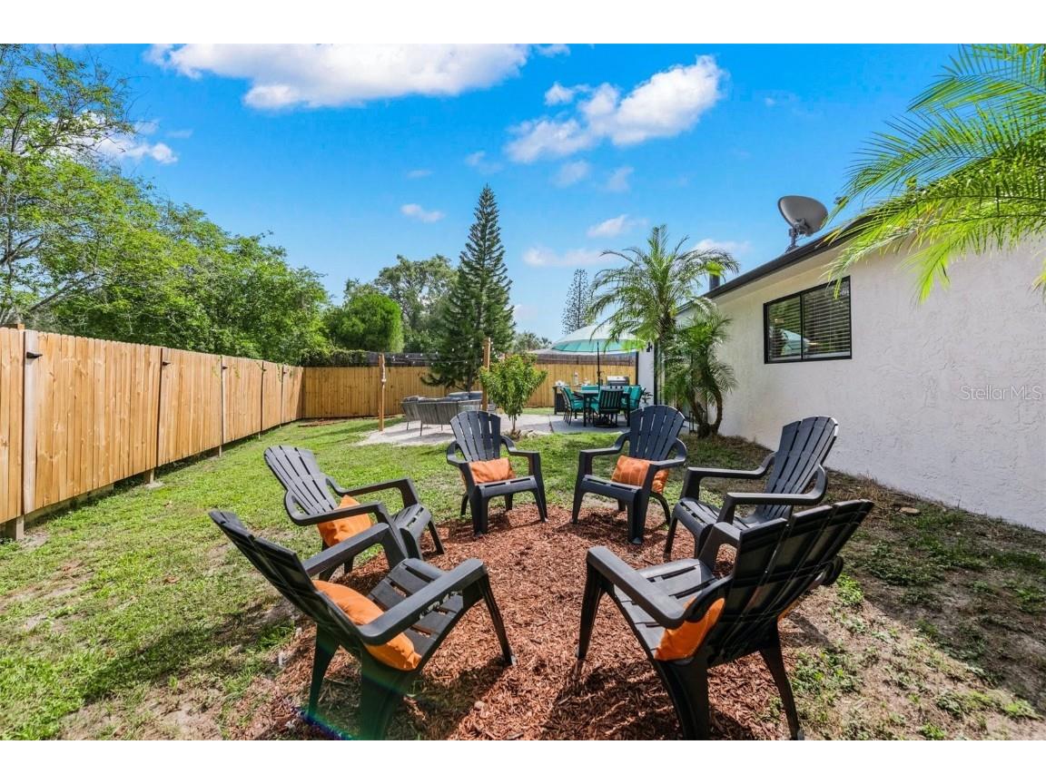 2911 Woodpine Court Sarasota FL 34231 W7881796 image51
