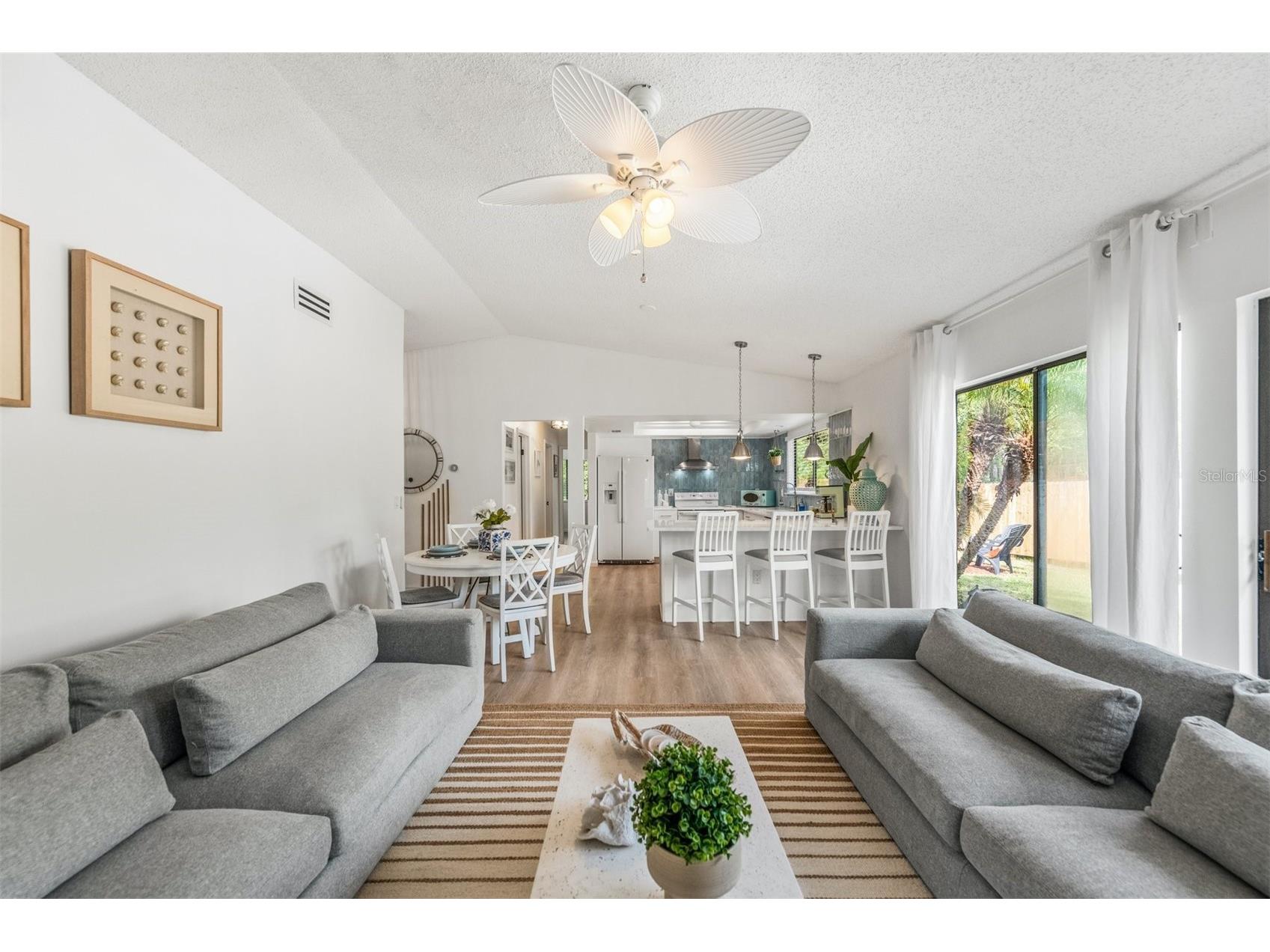 2911 Woodpine Court Sarasota FL 34231 W7886784 image22