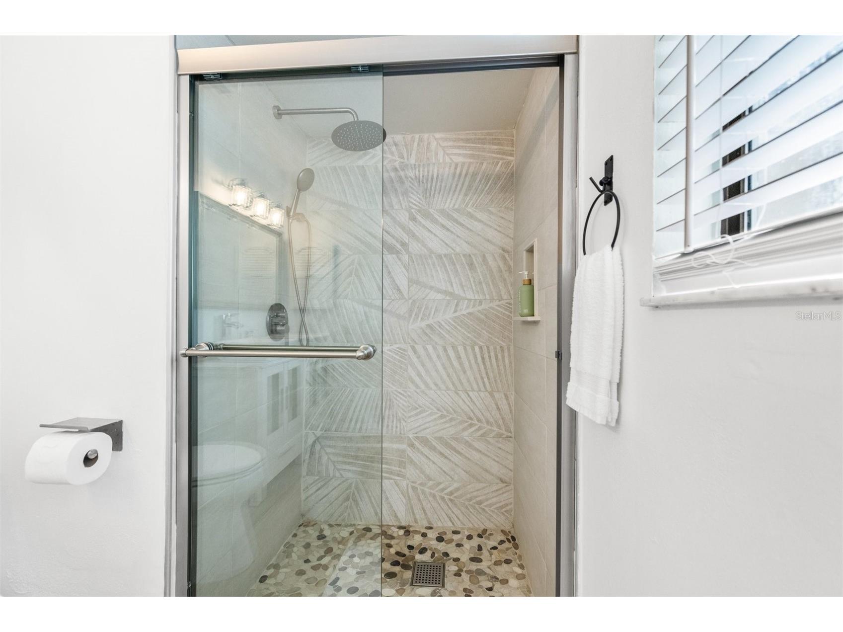 2911 Woodpine Court Sarasota FL 34231 W7886784 image28