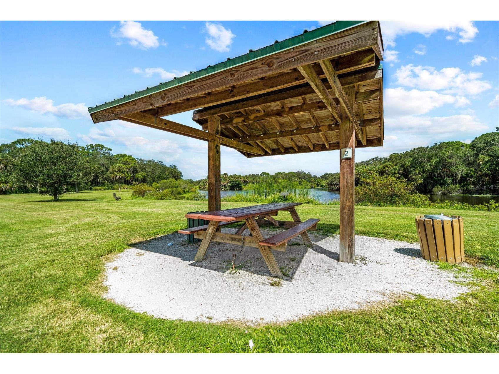 2911 Woodpine Court Sarasota FL 34231 W7886784 image64
