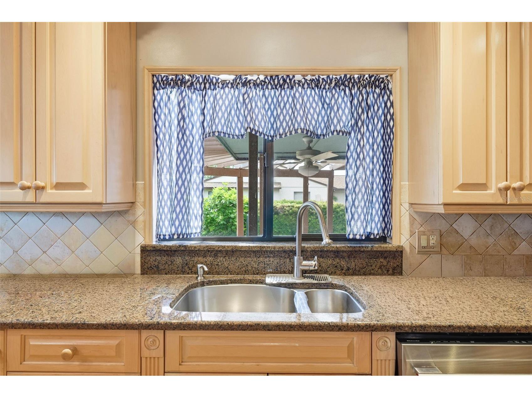 29116 Beauclaire Drive Tavares FL 32778 - LAKE BEAUCLAIRE G5110271 image11