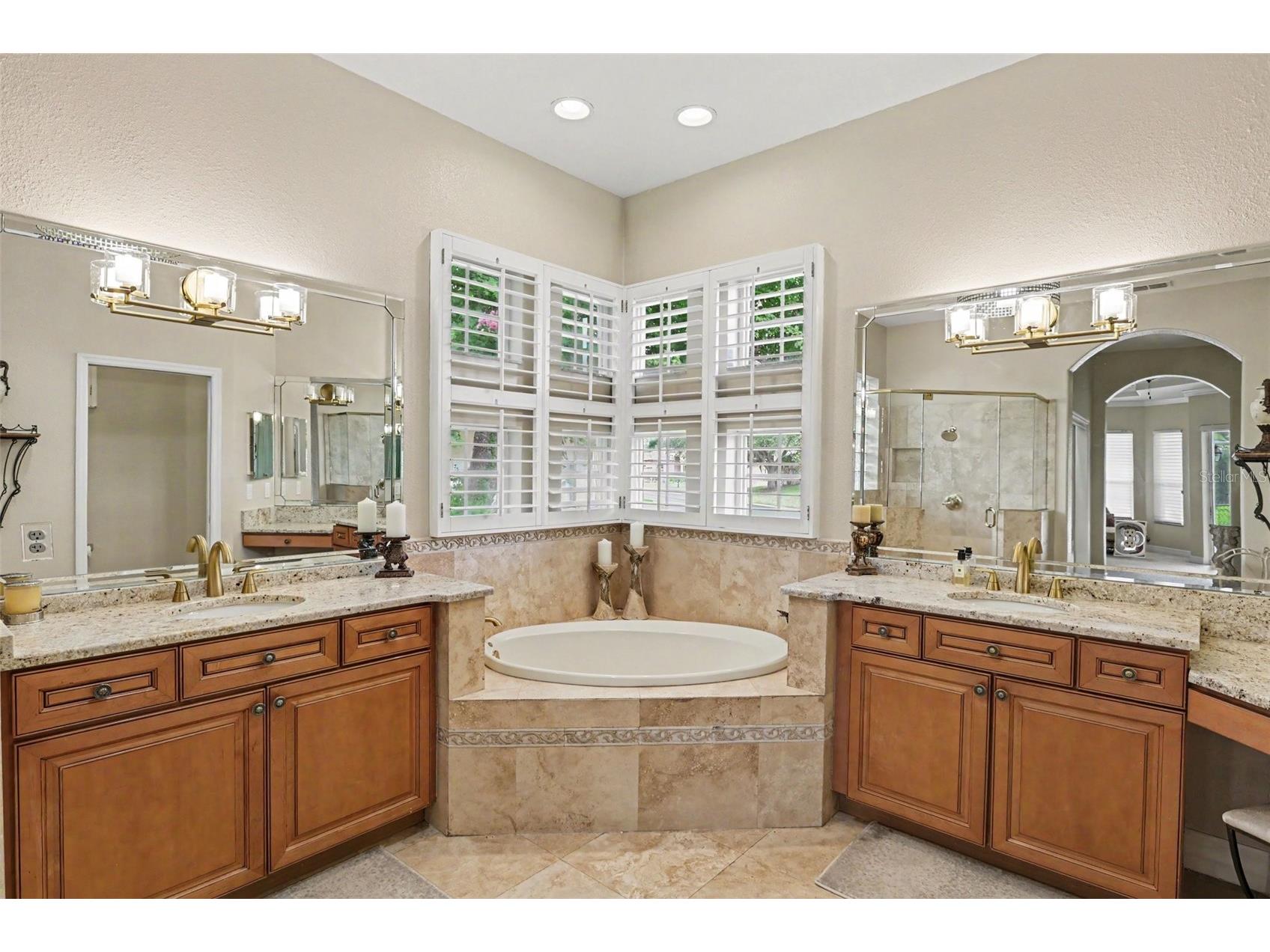 2912 Hampton Place Court Plant City FL 33566 TB8531660 image19