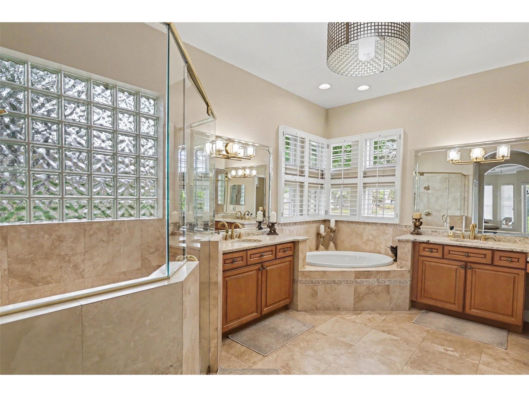 2912 Hampton Place Court Plant City FL 33566 TB8531660 image20
