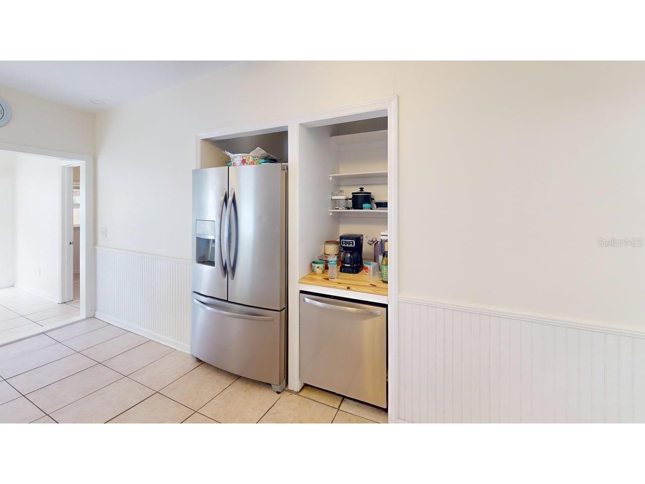 2912 Hawthorne Street Sarasota FL 34239 R4911184 image21