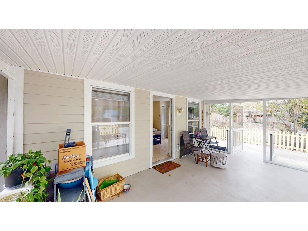 2912 Hawthorne Street Sarasota FL 34239 R4911184 image25