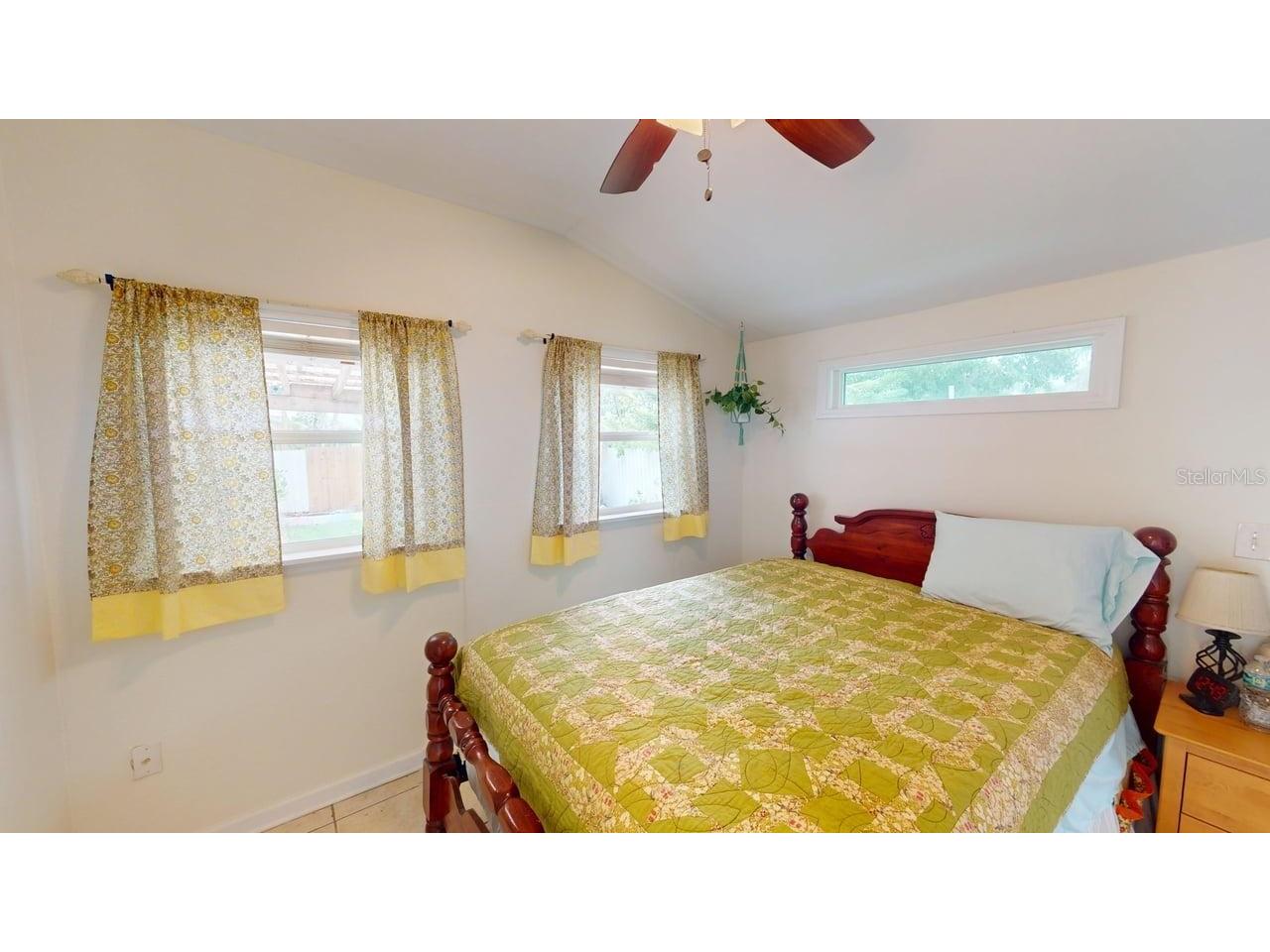 2912 Hawthorne Street Sarasota FL 34239 R4911184 image26