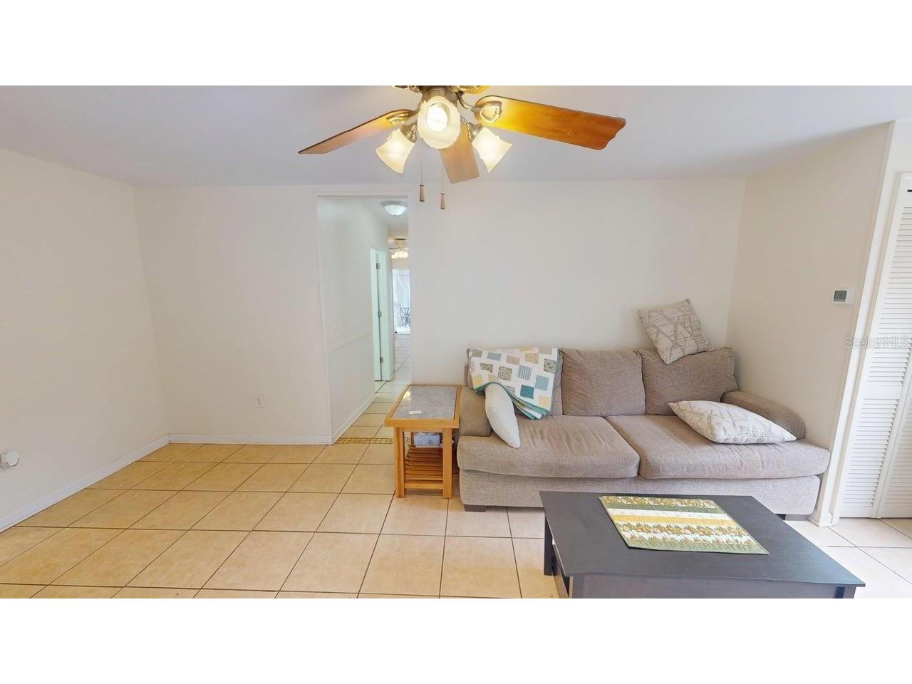 2912 Hawthorne Street Sarasota FL 34239 R4911184 image8