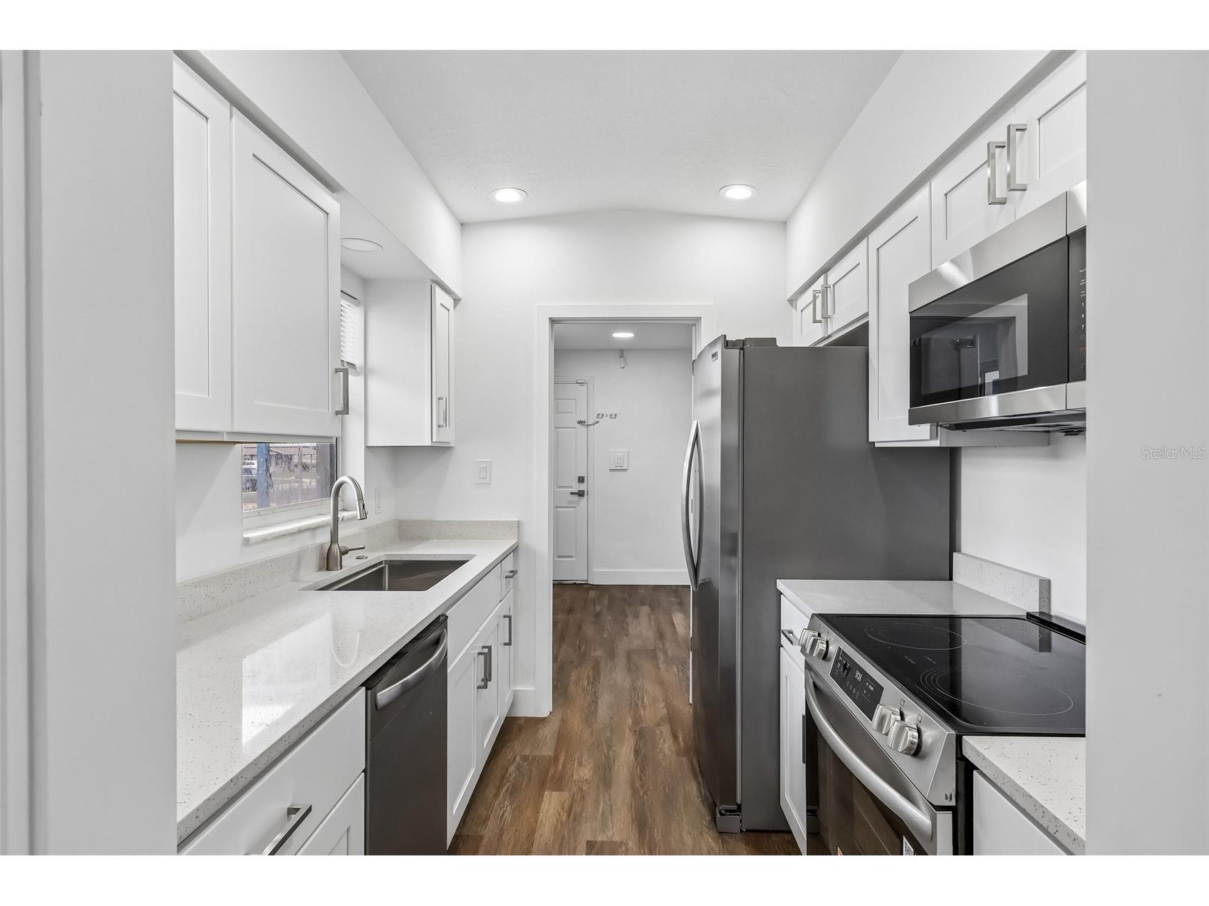 2912 Joyann Street Orlando FL 32810 O6401645 image2