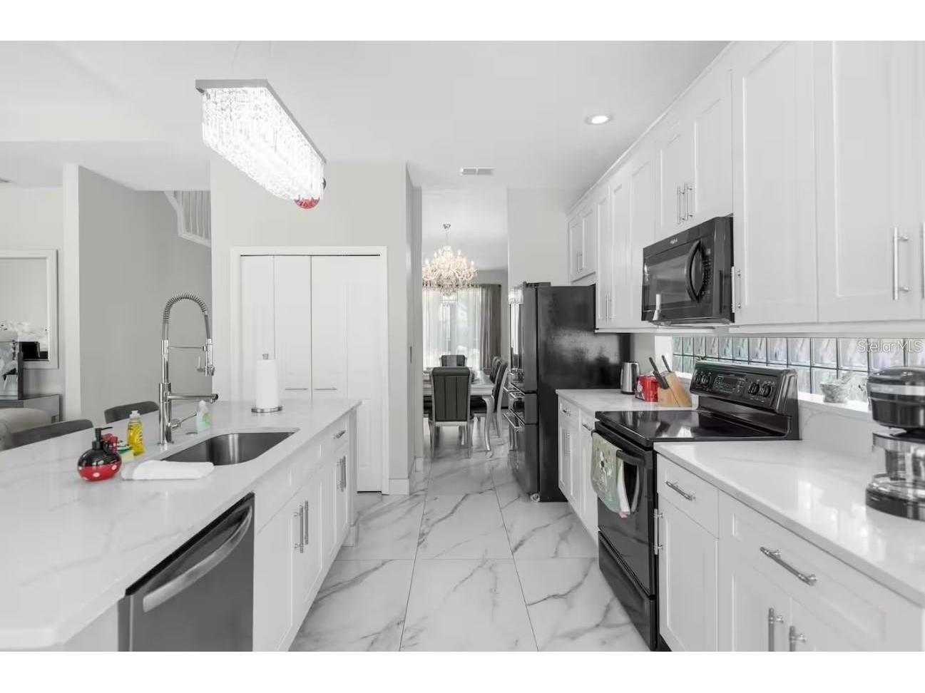 2912 Sunset Lakes Boulevard Kissimmee FL 34747 O6385139 image20