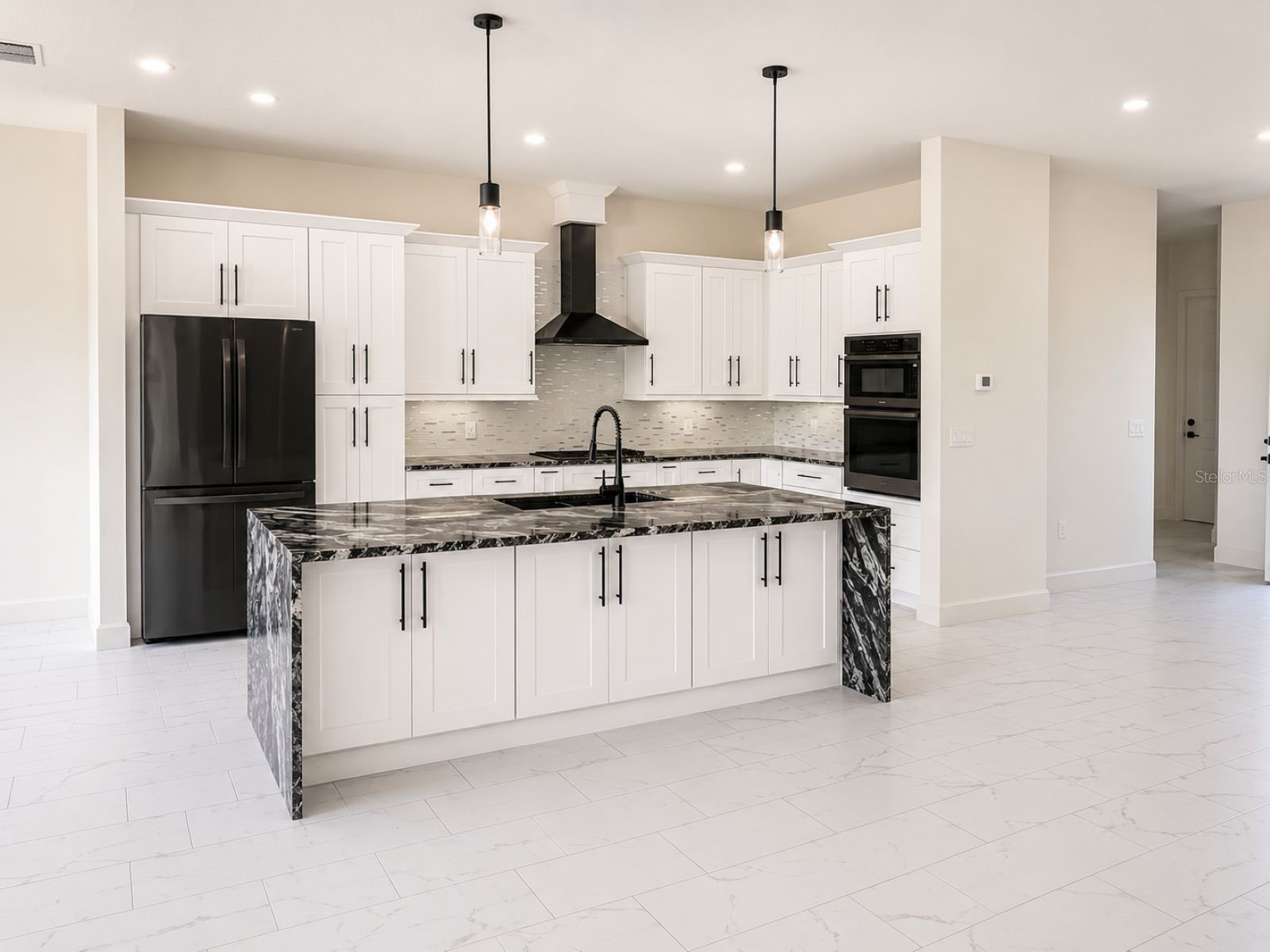 29121 Can Do Lane Tavares FL 32778 S5153593 image4