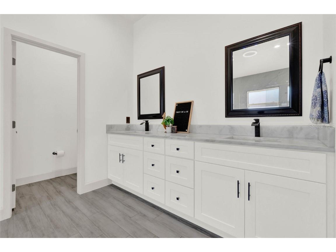 29127 Old Mill E Tavares FL 32778 V4941635 image22