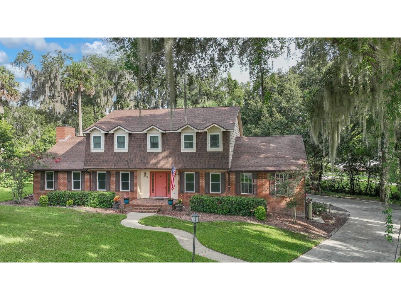 2913 Cocovia Way Leesburg FL 34748 - LAKE HARRIS G5070997 image1