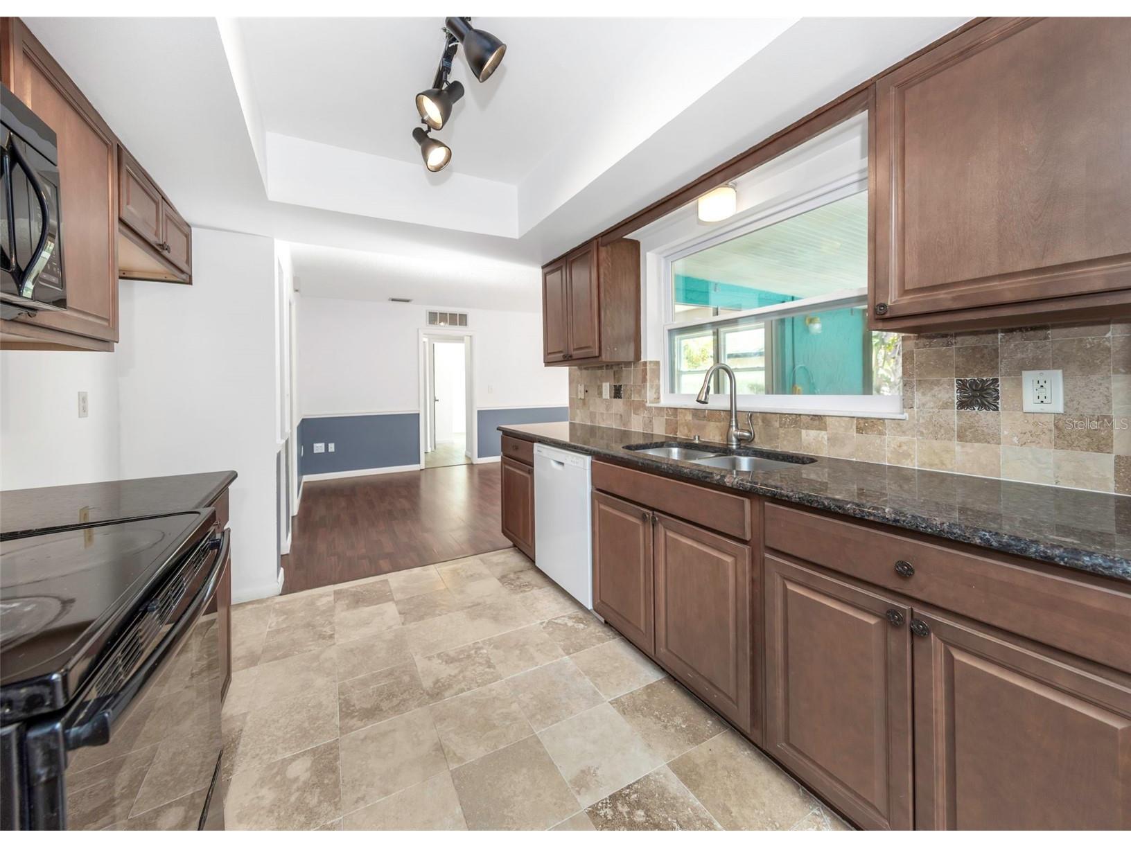 2913 Fairfield Court Dunedin FL 34698 TB8504518 image7