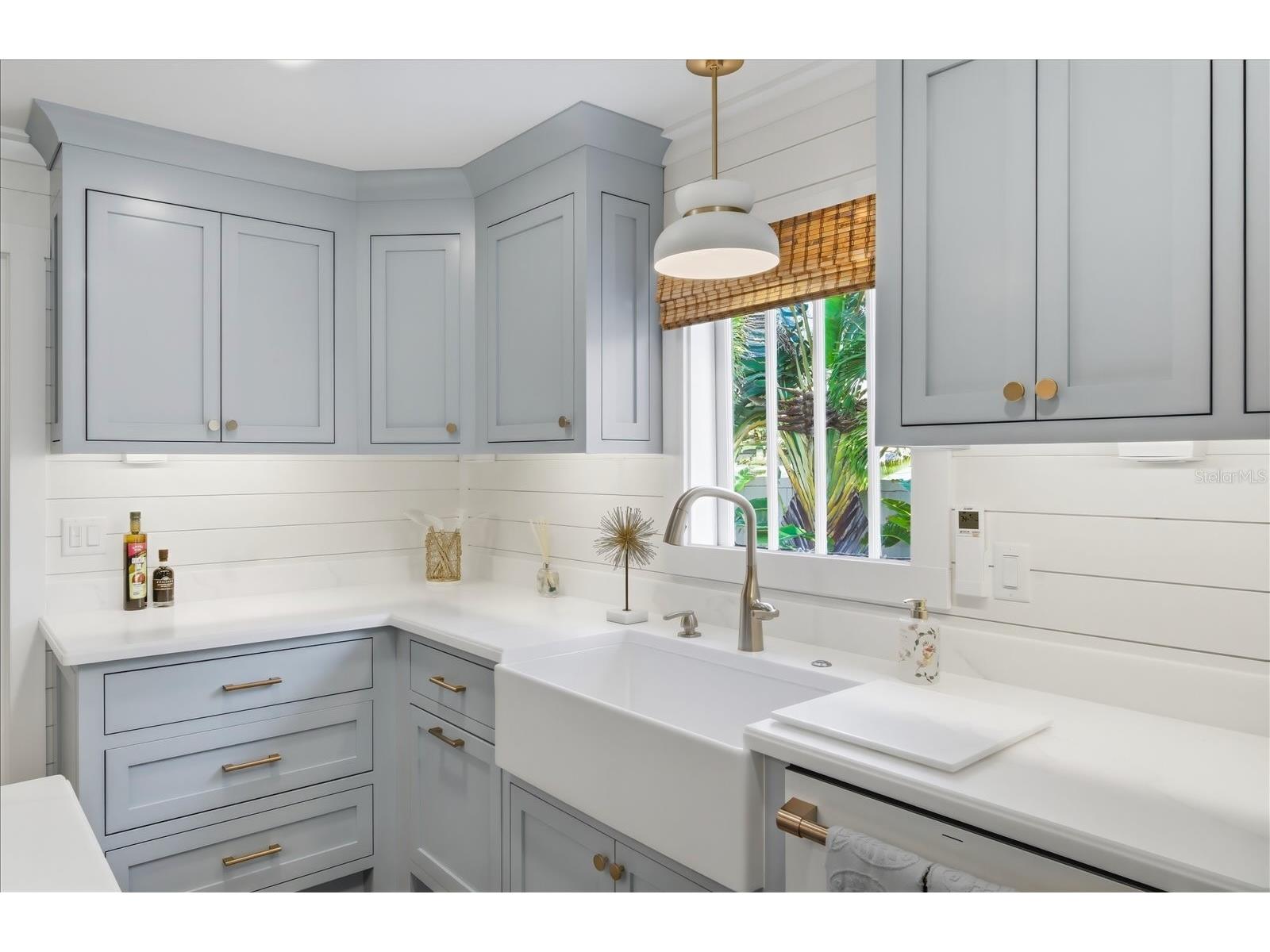 2913 Gulf Drive Holmes Beach FL 34217 A4684724 image15