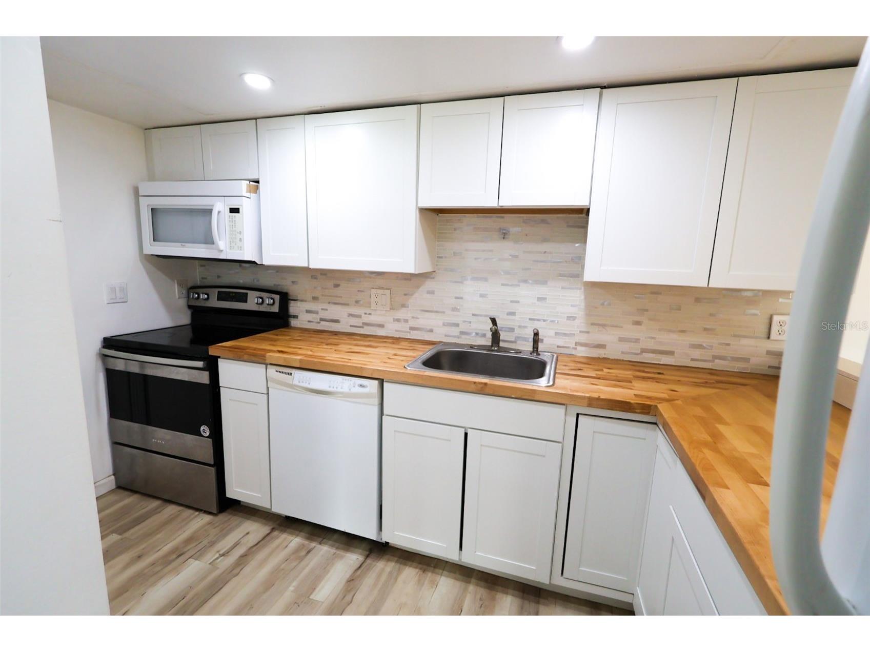 2913 Lichen Lane #C Clearwater FL 33760 O6387523 image3