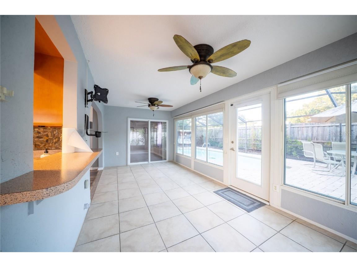 2913 Longbrooke Way Clearwater FL 33760 TB8450514 image14