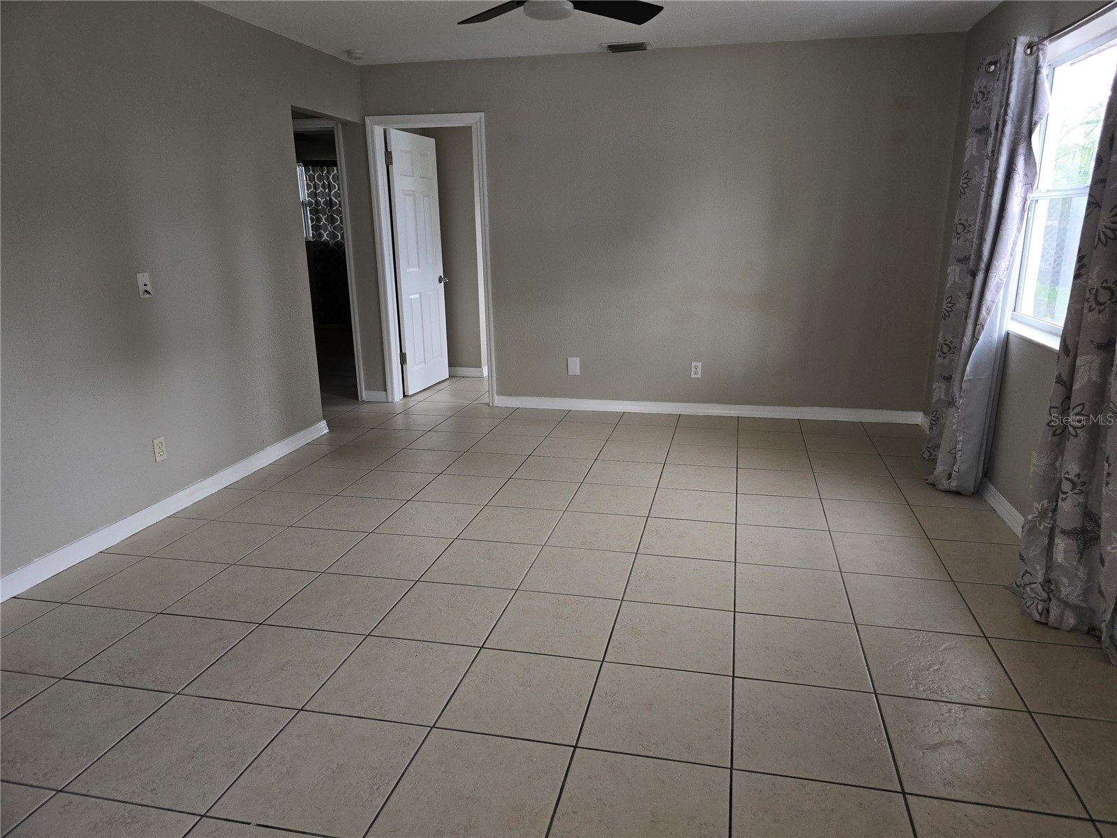 2913 Mcintosh Road Sarasota FL 34232 A4696989 image12