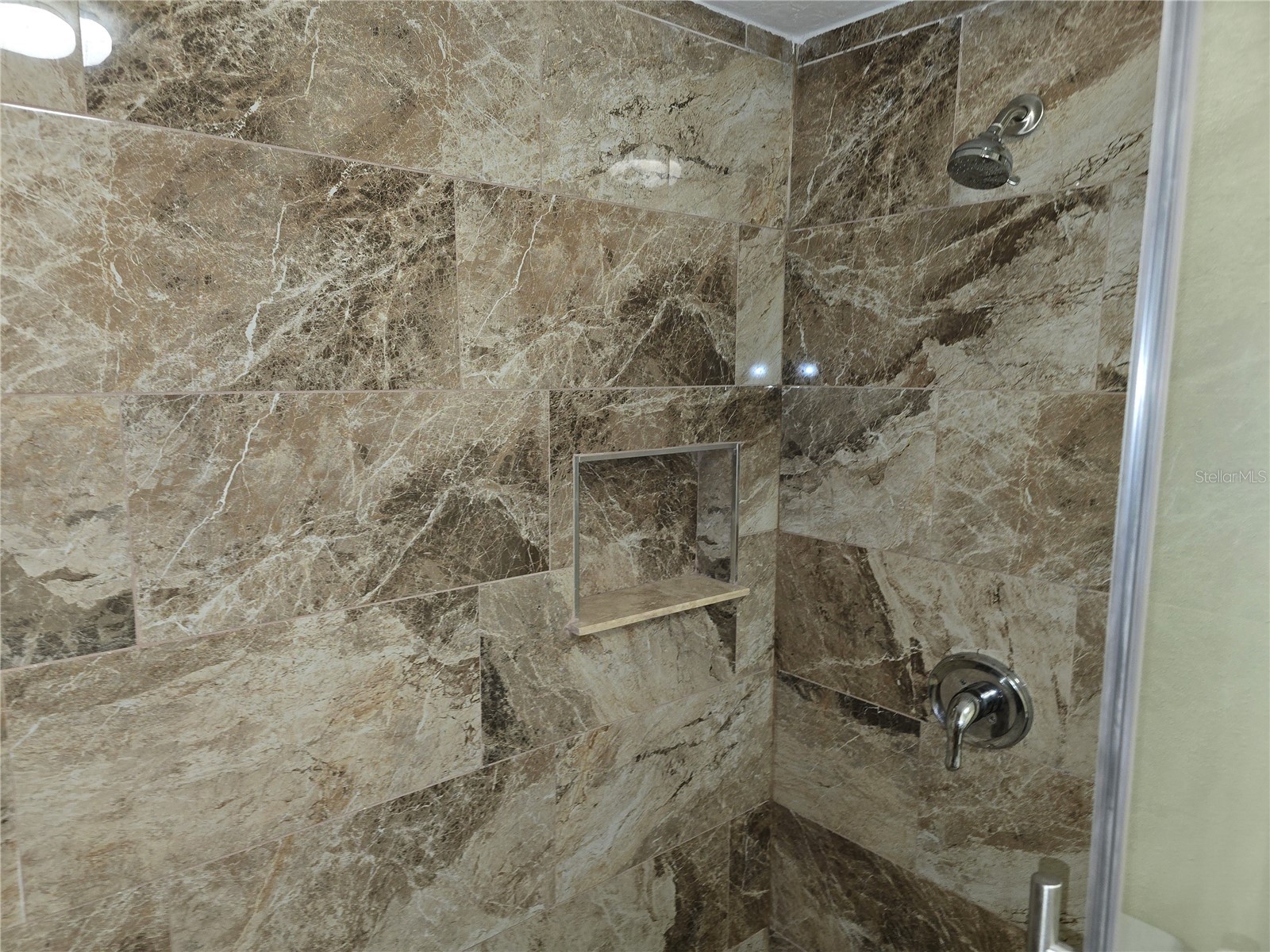 2913 Mcintosh Road Sarasota FL 34232 A4696989 image9