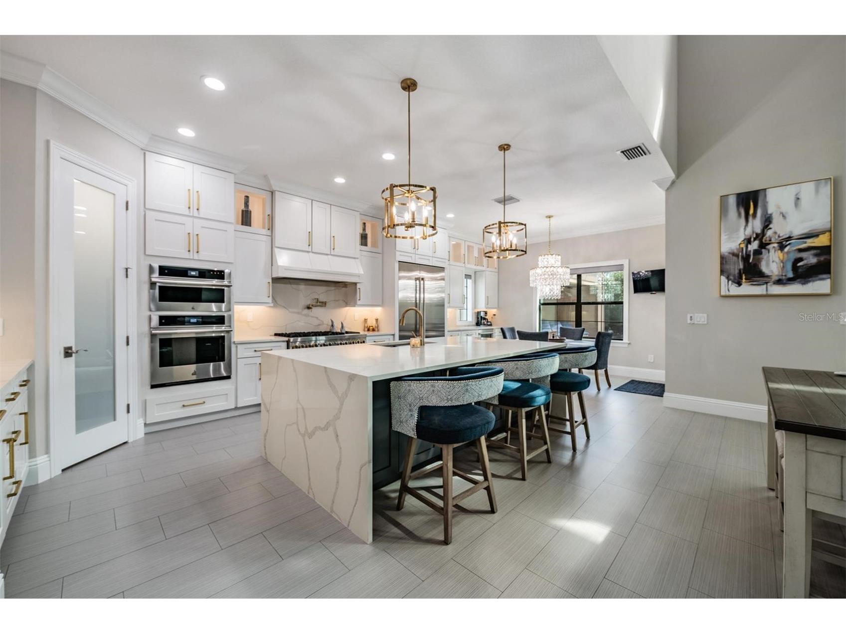 2913 Valencia Ridge Street Valrico FL 33596 TB8482129 image2