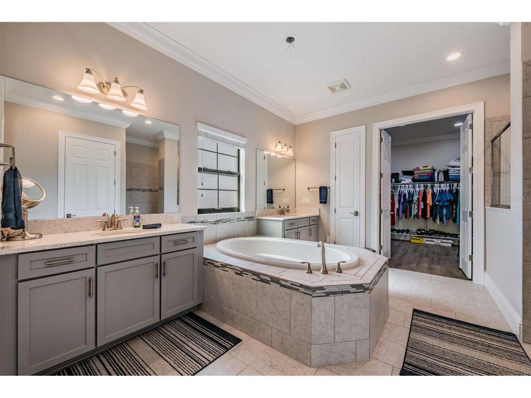 2913 Valencia Ridge Street Valrico FL 33596 TB8482129 image7