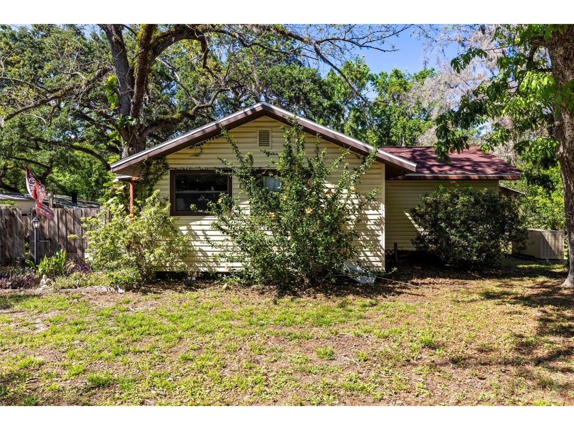29133 Lawton Drive Nobleton FL 34661 - WITHLACOOCHEE RIVER TB8376044 image3