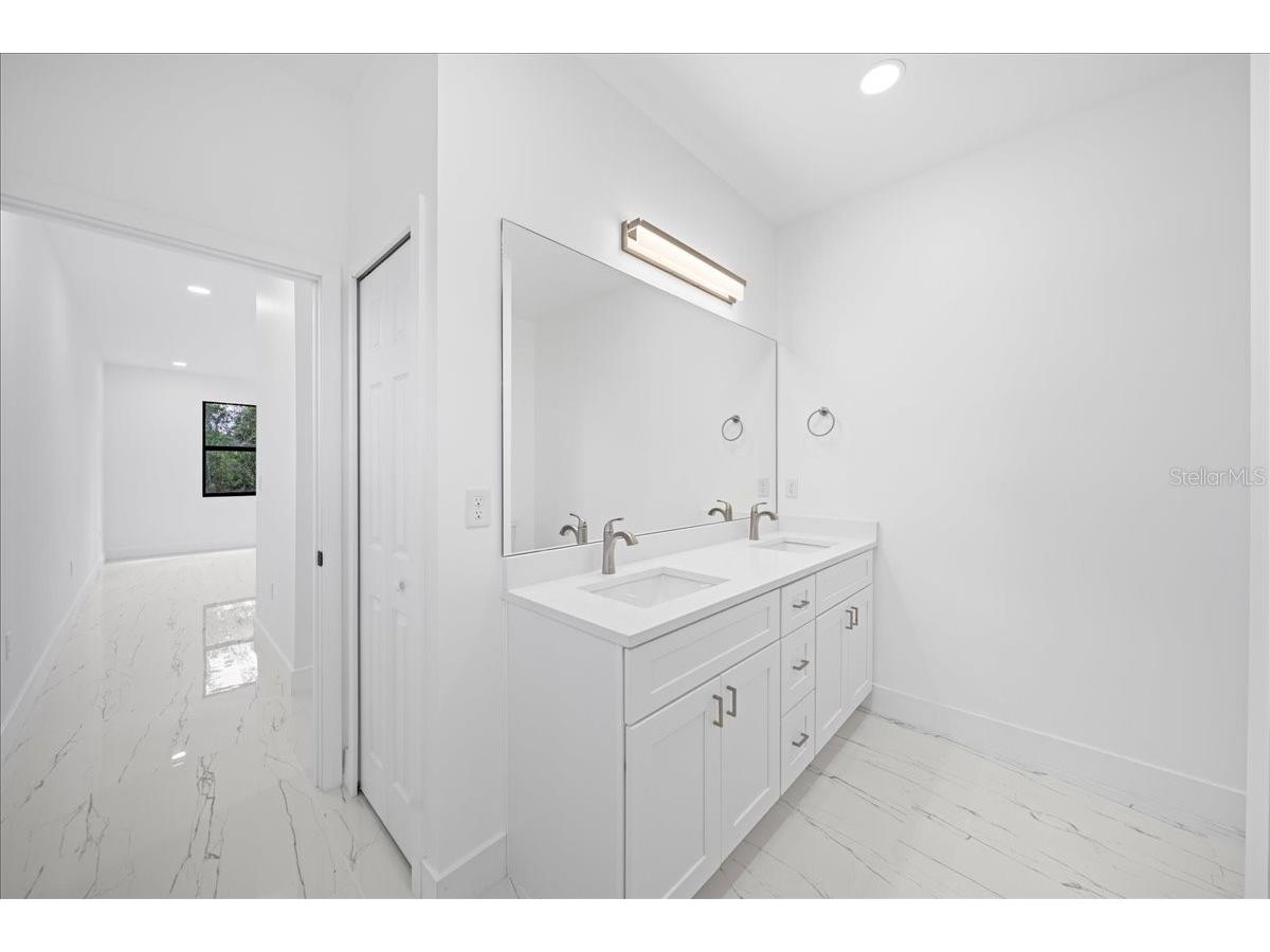 2914 67th Street W Lehigh Acres FL 33971 C7524024 image16