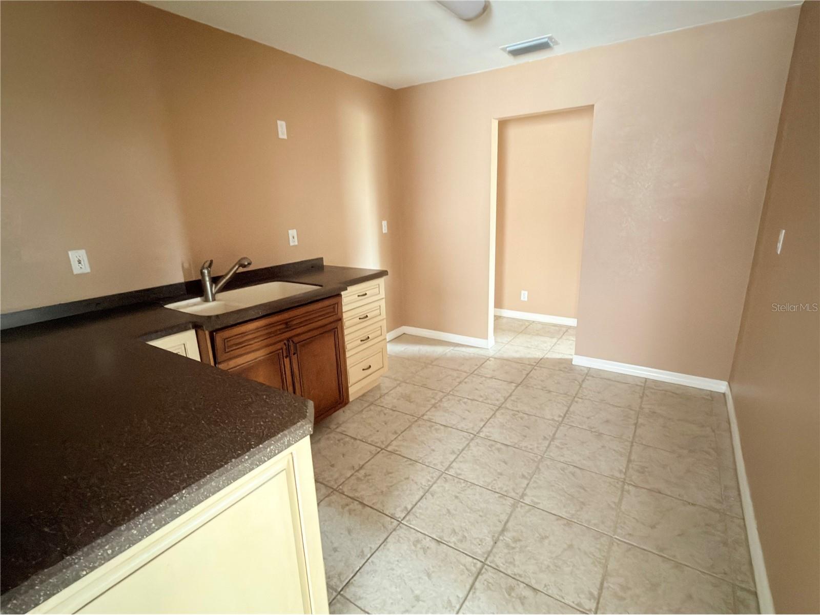 2914-A Kenilworth Boulevard Sebring FL 33870 L4960827 image13