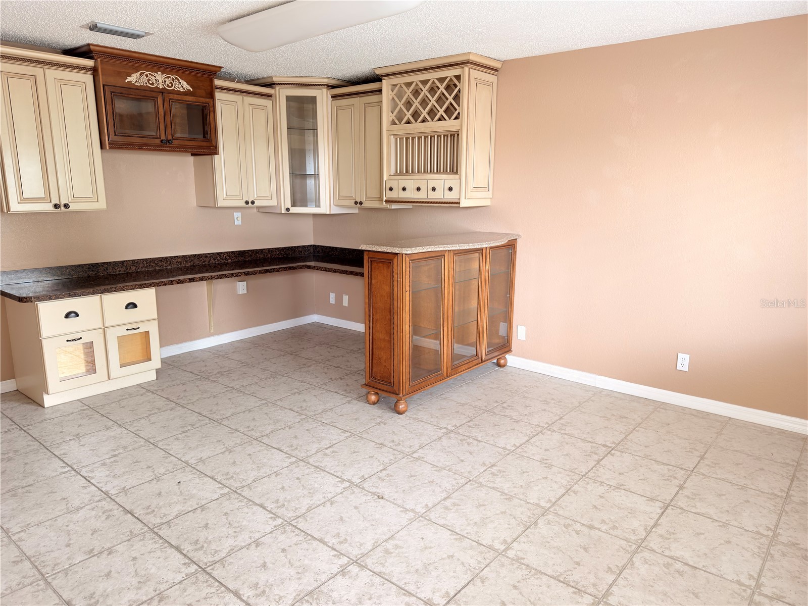 2914-A Kenilworth Boulevard Sebring FL 33870 L4960827 image3