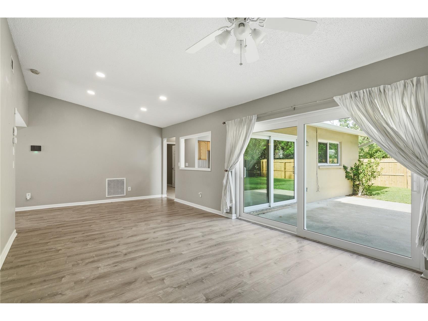 2914 Cypress Green Drive Palm Harbor FL 34684 TB8513249 image9