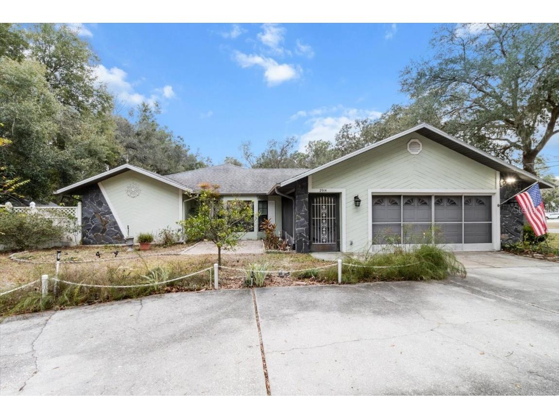 2914 E George Street Inverness FL 34453 TB8338476 image1