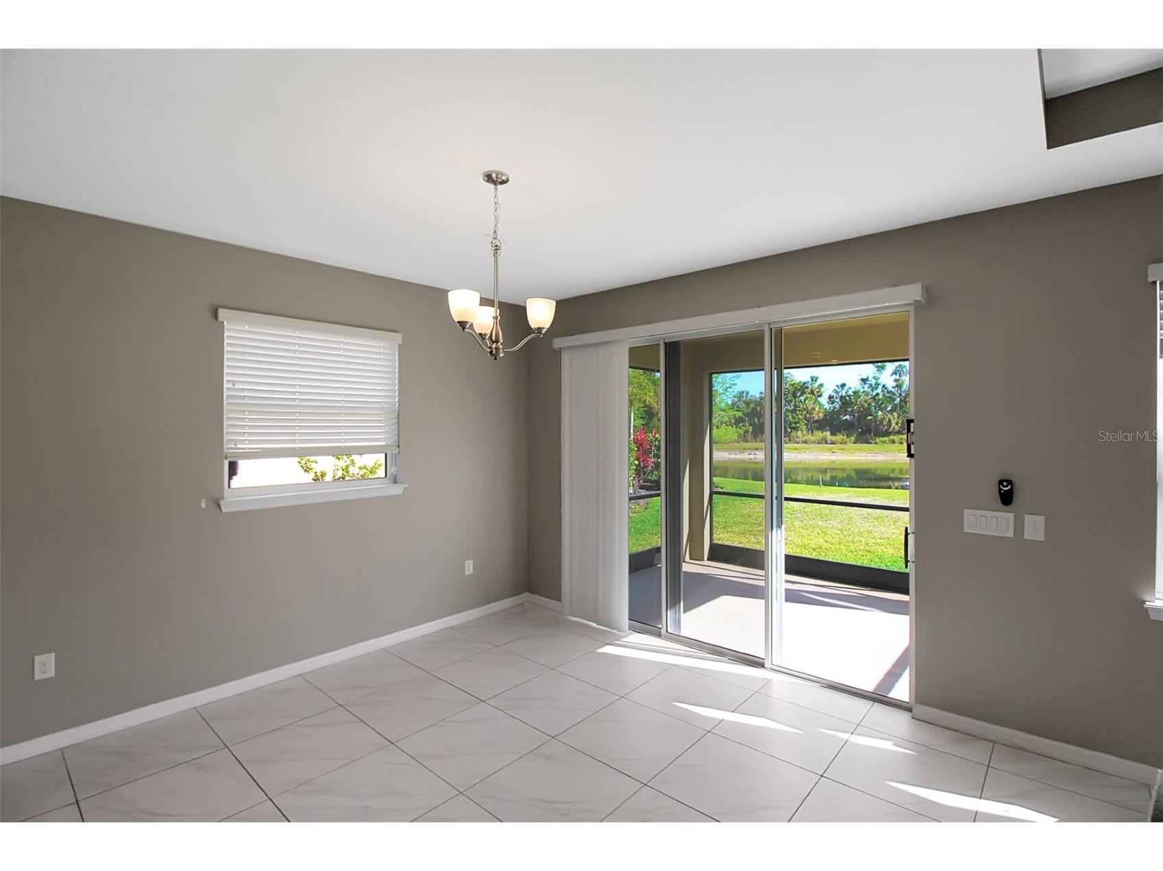 2914 Esmeralda Drive Sarasota FL 34243 A4694556 image10