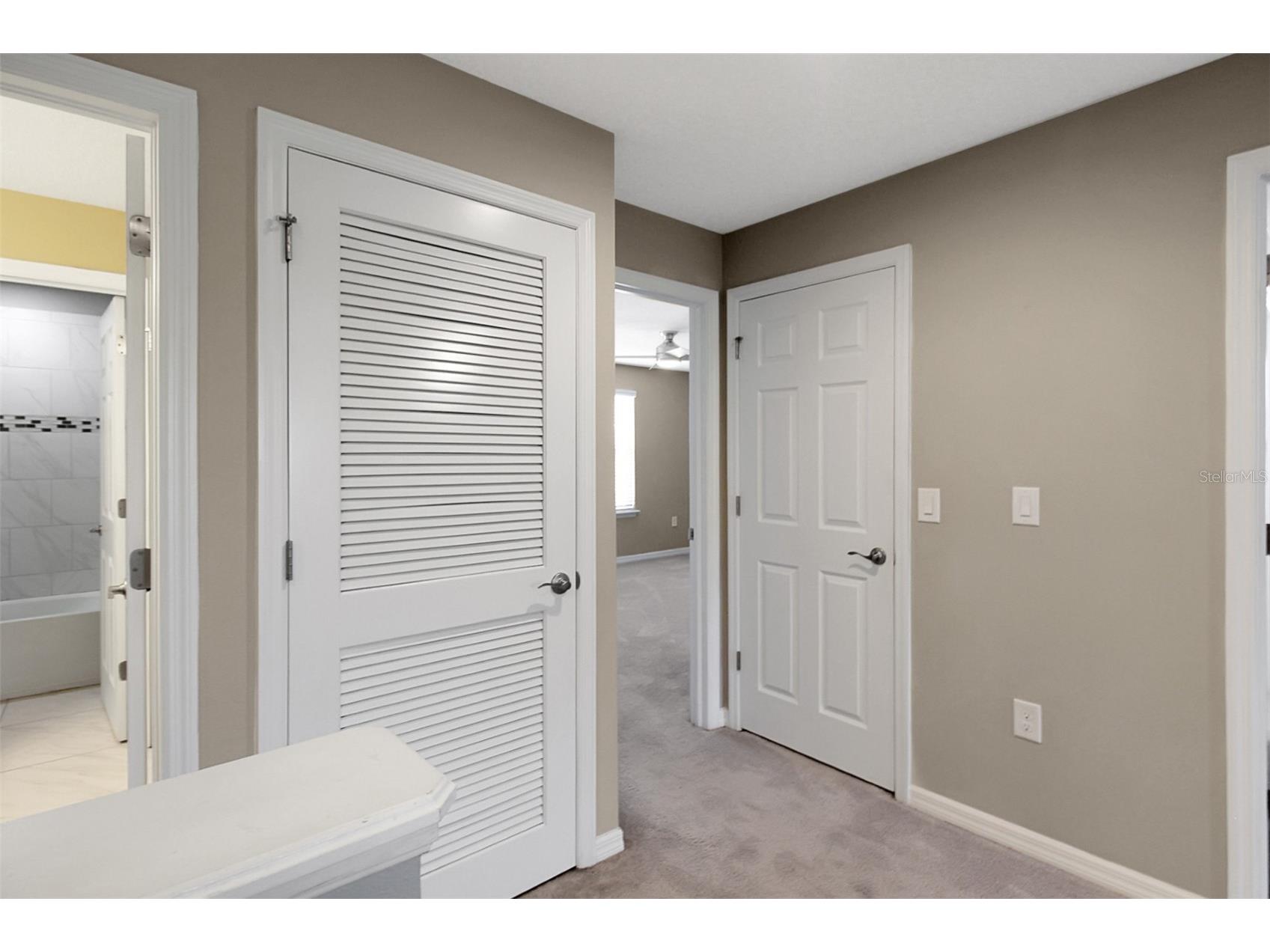 2914 Esmeralda Drive Sarasota FL 34243 A4694556 image15
