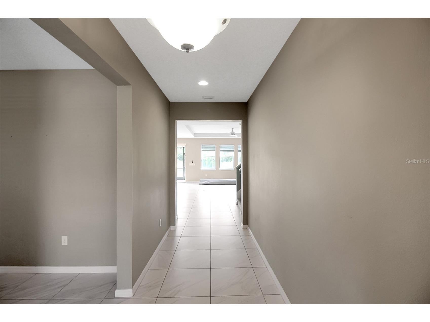 2914 Esmeralda Drive Sarasota FL 34243 A4694556 image2