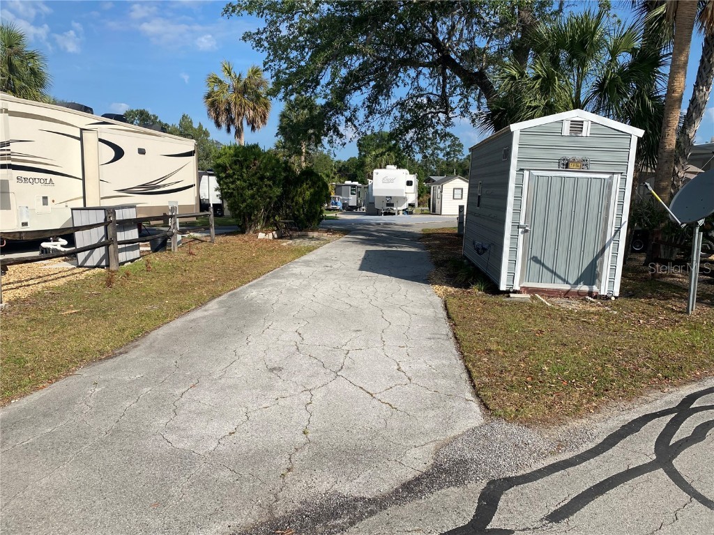 2914 NE 103rd Avenue Silver Springs FL 34488 TB8382522 image1