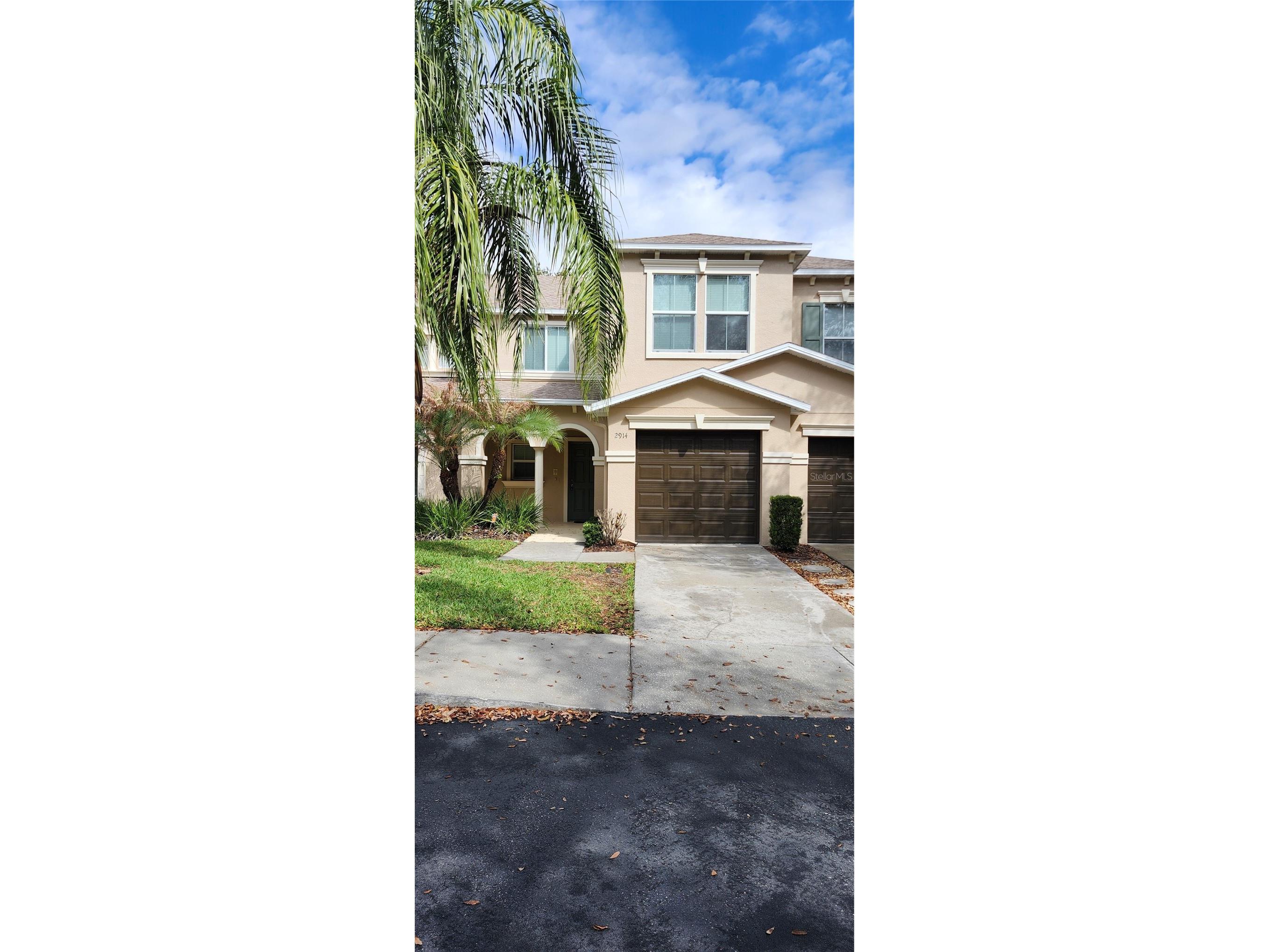 2914 Royal Tuscan Lane Valrico FL 33594 TB8527698 image1