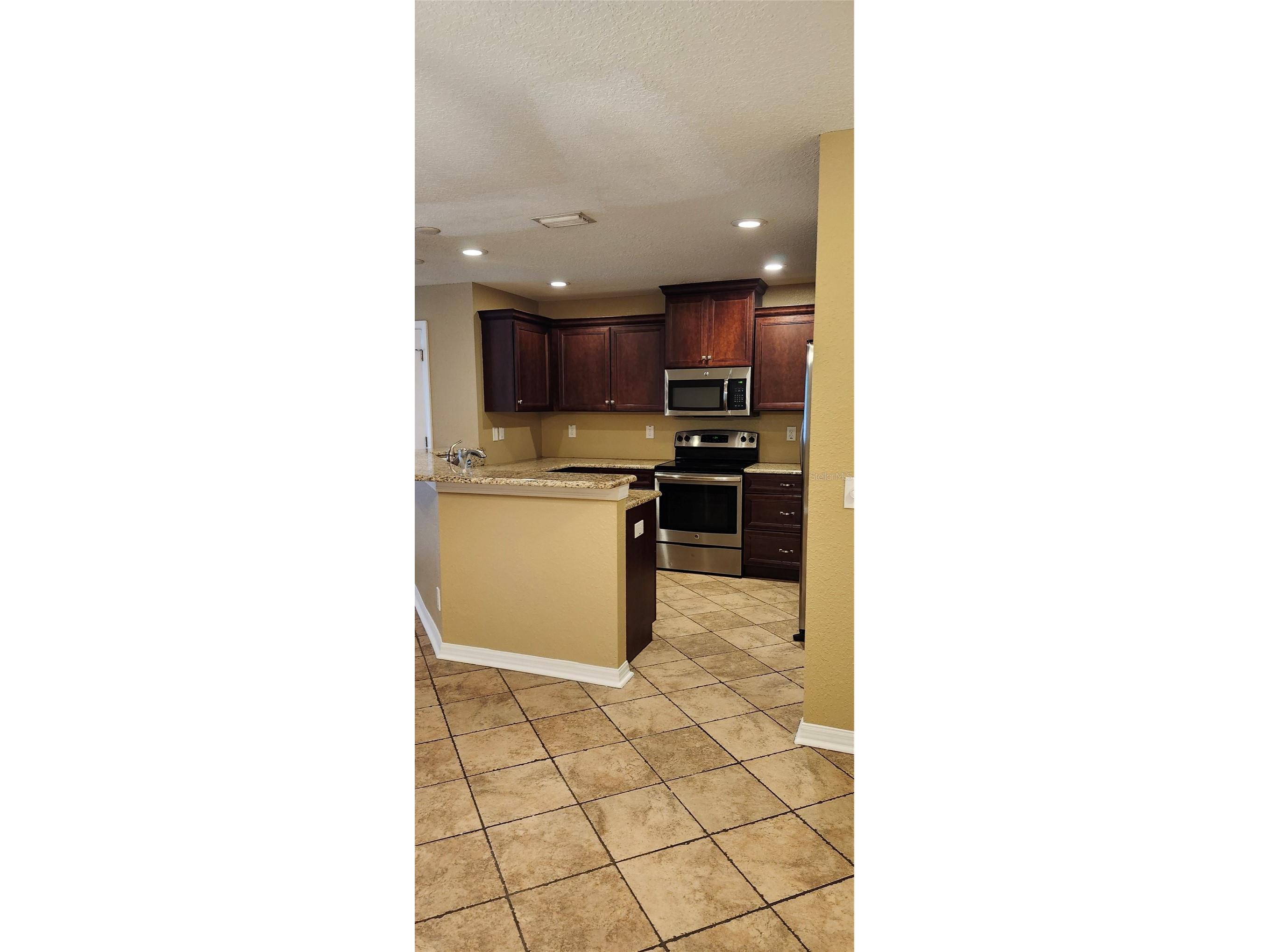 2914 Royal Tuscan Lane Valrico FL 33594 TB8527698 image5