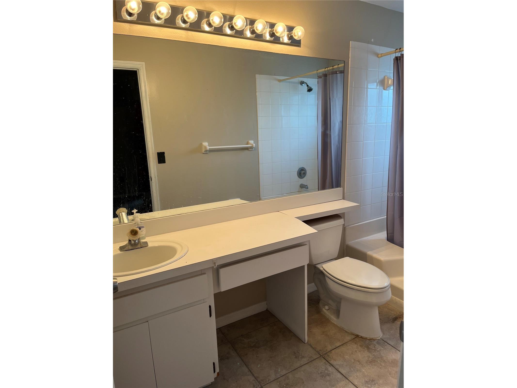 2914 Shannon Circle Palm Harbor FL 34684 TB8481147 image10