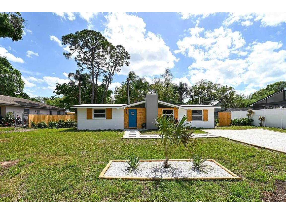 2914 Stoneland Lane Sarasota FL 34231 A4613823 image1